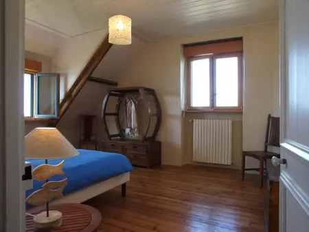 Ferienvilla mit Blick auf das Wasser, Maison 9 personnes à Penmarc'h - Photo 11
