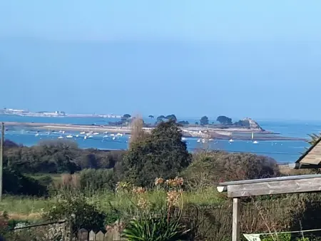 Die Ruhe des Landes am Meer in einer Region mit Gemüseanbau - Photo 6