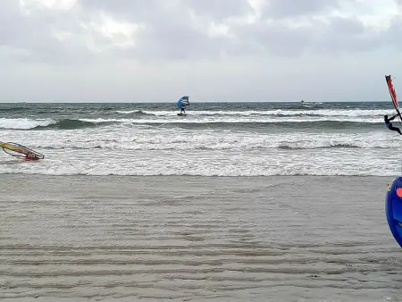 Die Ruhe des Landes am Meer in einer Region mit Gemüseanbau - Photo 32