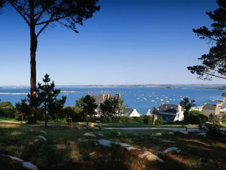 Die Ruhe des Landes am Meer in einer Region mit Gemüseanbau - Photo 42