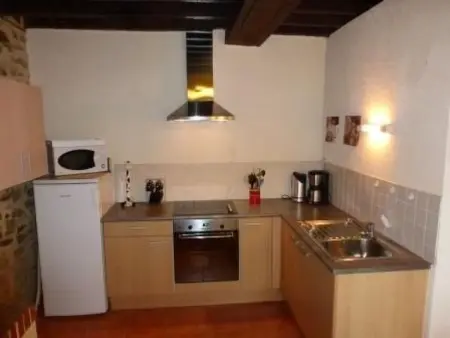 Gemütliches Steinhaus mit toller Sonnenterrasse inmitten von Feldern und Wiesen - Photo 4