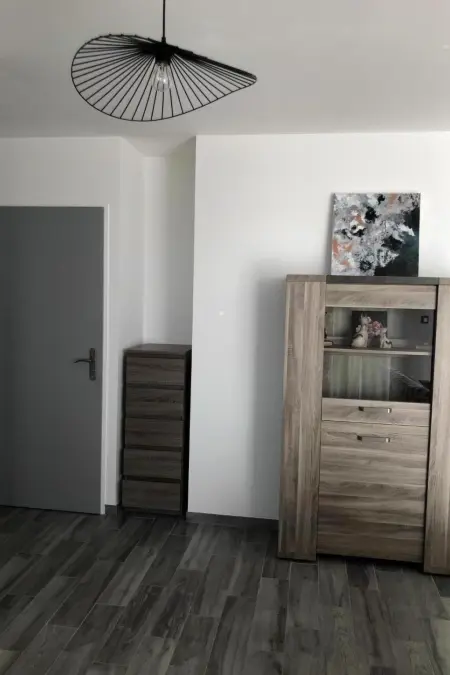 Neues 3-Zimmer-Pavillon mit Garage und Privatparkplatz - Photo 10