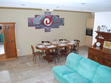 mit Gemeinschaftsgarten und Grill, Maison 8 personnes à Wintzenheim - Photo 9