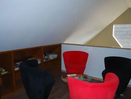 mit Gemeinschaftsgarten und Grill, Maison 8 personnes à Wintzenheim - Photo 10