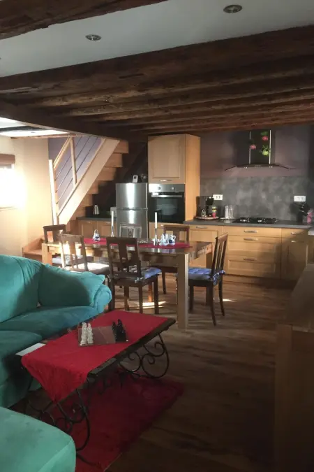 Dorfhaus mit Privatparkplatz, Maison 6 personnes à Wintzenheim - Photo 1