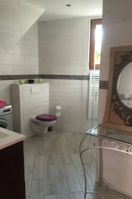 Dorfhaus mit Privatparkplatz, Maison 6 personnes à Wintzenheim - Photo 4