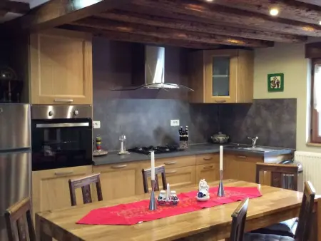 Dorfhaus mit Privatparkplatz, Maison 6 personnes à Wintzenheim - Photo 8