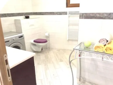 Dorfhaus mit Privatparkplatz, Maison 6 personnes à Wintzenheim - Photo 12