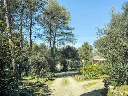 Provence 5 pers 2 Zimmer Schwimmbad Tennis, Maison 5 personnes à Grans - Photo 7