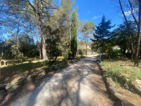 Provence 5 pers 2 Zimmer Schwimmbad Tennis, Maison 5 personnes à Grans - Photo 24