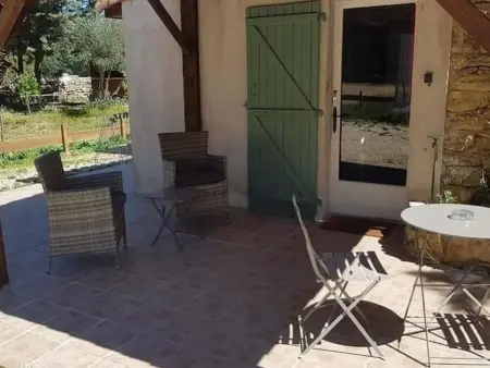 Studiowohnung mit Terrasse - Pool, Tennis, Bouleplatz - Photo 18