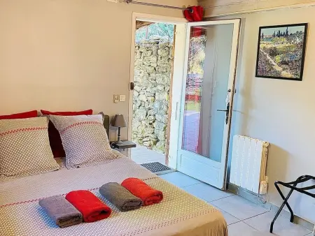 Studiowohnung mit Terrasse - Pool, Tennis, Bouleplatz - Photo 25