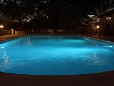 Studiowohnung mit Terrasse - Pool, Tennis, Bouleplatz - Photo 43