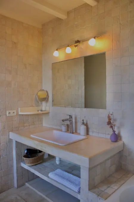 Mas, Appartement 4 personnes à Arles - Photo 15