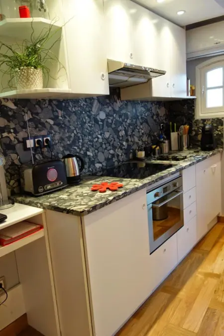 SCHÖNES STUDIO MIT GARTEN FÜR 2 IM DORF, Appartement 2 personnes à Valbonne - Photo 25