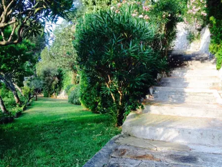 Studio mit Terrasse und Panoramablick, Appartement 2 personnes à Villefranche sur Mer - Photo 17