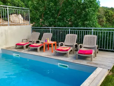 in Bonifacio mit Großer Terrasse, Maison 6 personnes à Bonifacio - Photo 4