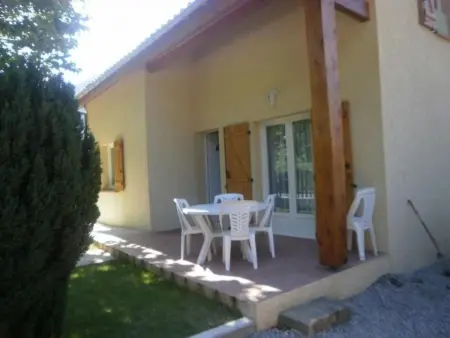 Barrierefreies Haus mit Garten und Terrasse, Maison 4 personnes à Tarascon sur Ariège - Photo 2