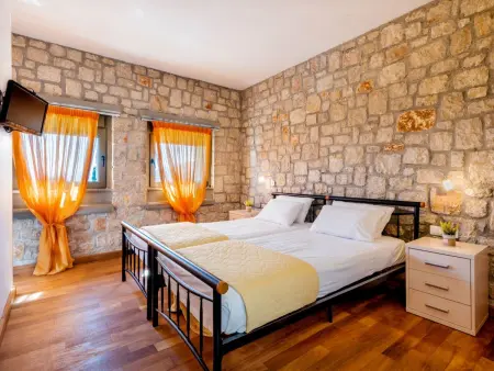 Villa CostaMare - Luxuriöse, neu gebaute Steinvilla - Photo 30