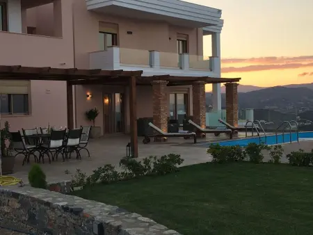 Brandneue, schicke und luxuriöse Wohnung, Maison 7 personnes à Agios Nikolaos (Crete) - Photo 16