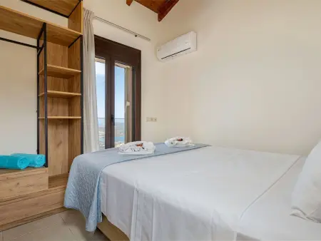 Villa Mari  mit privatem Pool, Maison 10 personnes à Agia Marina - Photo 22