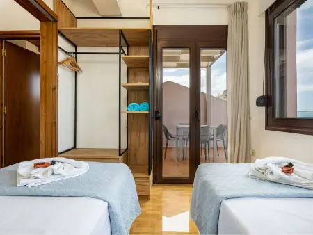 Villa Mari  mit privatem Pool, Maison 10 personnes à Agia Marina - Photo 29