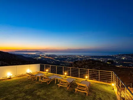Villa Mari  mit privatem Pool, Maison 10 personnes à Agia Marina - Photo 78
