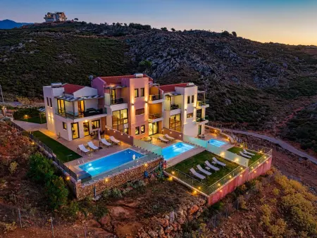Villa Mari  mit privatem Pool, Maison 10 personnes à Agia Marina - Photo 94
