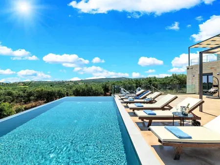 für 10 Personen in Kournas, Kreta (West-Kreta), Maison 8 personnes à Georgioupoli - Photo 1