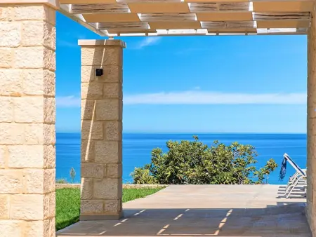in Georgioupoli mit Privatem Pool und Meerblick, Maison 24 personnes à Georgioupoli - Photo 1