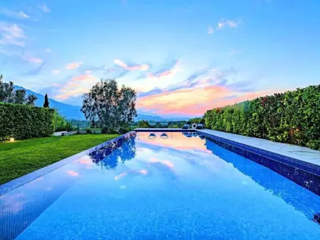 Cretan Mansion mit beheiztem Pool, Maison 15 personnes à Georgioupoli - Photo 1