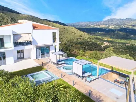 in Georgioupoli mit Privatem Pool, Maison 8 personnes à Georgioupoli - Photo 16