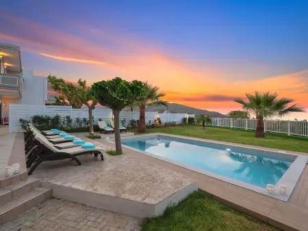 Wunderschönes Ferienhaus in Georgioupoli mit Grill, Terrasse und Garten - Photo 35