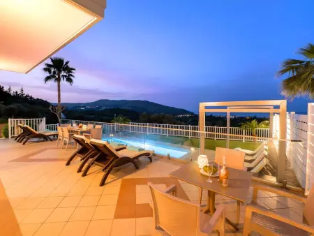 Wunderschönes Ferienhaus in Georgioupoli mit Grill, Terrasse und Garten - Photo 38