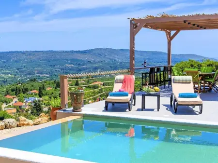 Villa Vardis mit beheiztem Pool, Maison 8 personnes à Georgioupoli - Photo 4