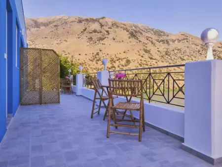 Beste familienfreundliche Villa in der Nähe des Kournas-Sees - Photo 1