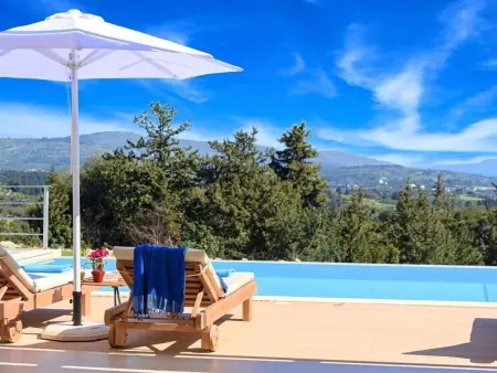 Orientem Villa  mit beheiztem Pool, Maison 9 personnes à Georgioupoli - Photo 1