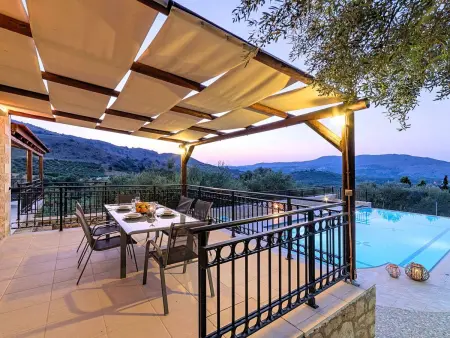 für 12 Personen in Chania, Kreta (West-Kreta), Maison 12 personnes à Georgioupoli - Photo 2