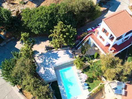 Villa  Grand View  mit Blick auf das Wasser, Maison 12 personnes à Georgioupoli - Photo 9