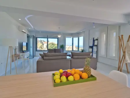 Villa mit drei Schlafzimmern und privatem Swimmingpool. - Photo 3