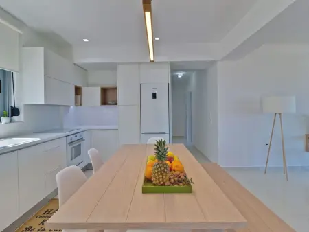 Villa mit drei Schlafzimmern und privatem Swimmingpool. - Photo 5