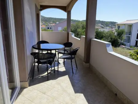 Schöne Wohnung in Strandnähe, Appartement 4 personnes à Vinišće - Photo 3