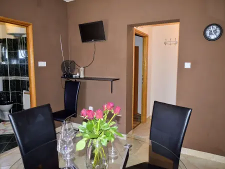 Schöne Wohnung in Strandnähe, Appartement 4 personnes à Vinišće - Photo 18