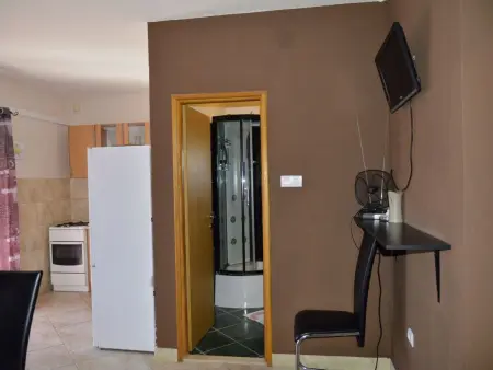 Schöne Wohnung in Strandnähe, Appartement 4 personnes à Vinišće - Photo 19