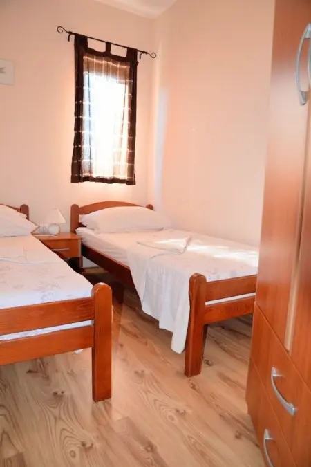 Schöne Wohnung in Strandnähe, Appartement 4 personnes à Vinišće - Photo 25