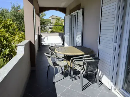 Wohnung in Vinišće mit privatem Parkplatz, Appartement 6 personnes à Vinišće - Photo 1