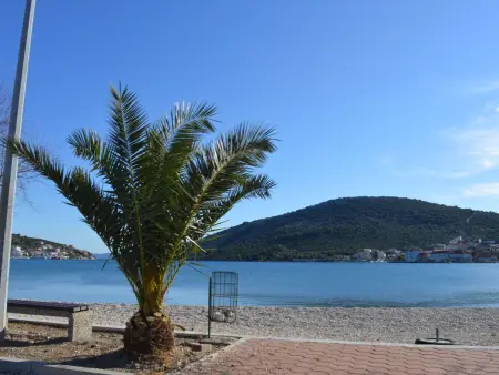 Wohnung in Vinišće mit privatem Parkplatz, Appartement 6 personnes à Vinišće - Photo 42