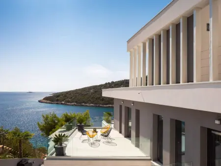Haus in Vinišće mit Außenterrasse, Maison 8 personnes à Vinišće - Photo 6