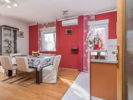 Ferienvilla direkt am Strand, Maison 9 personnes à Trogir - Photo 9