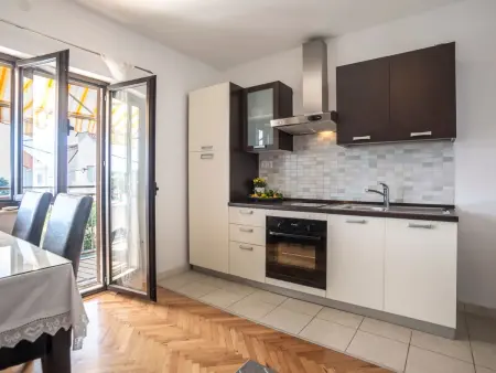 Villa  Petra  mit Blick auf das Wasser, Maison 5 personnes à Podstrana - Photo 25